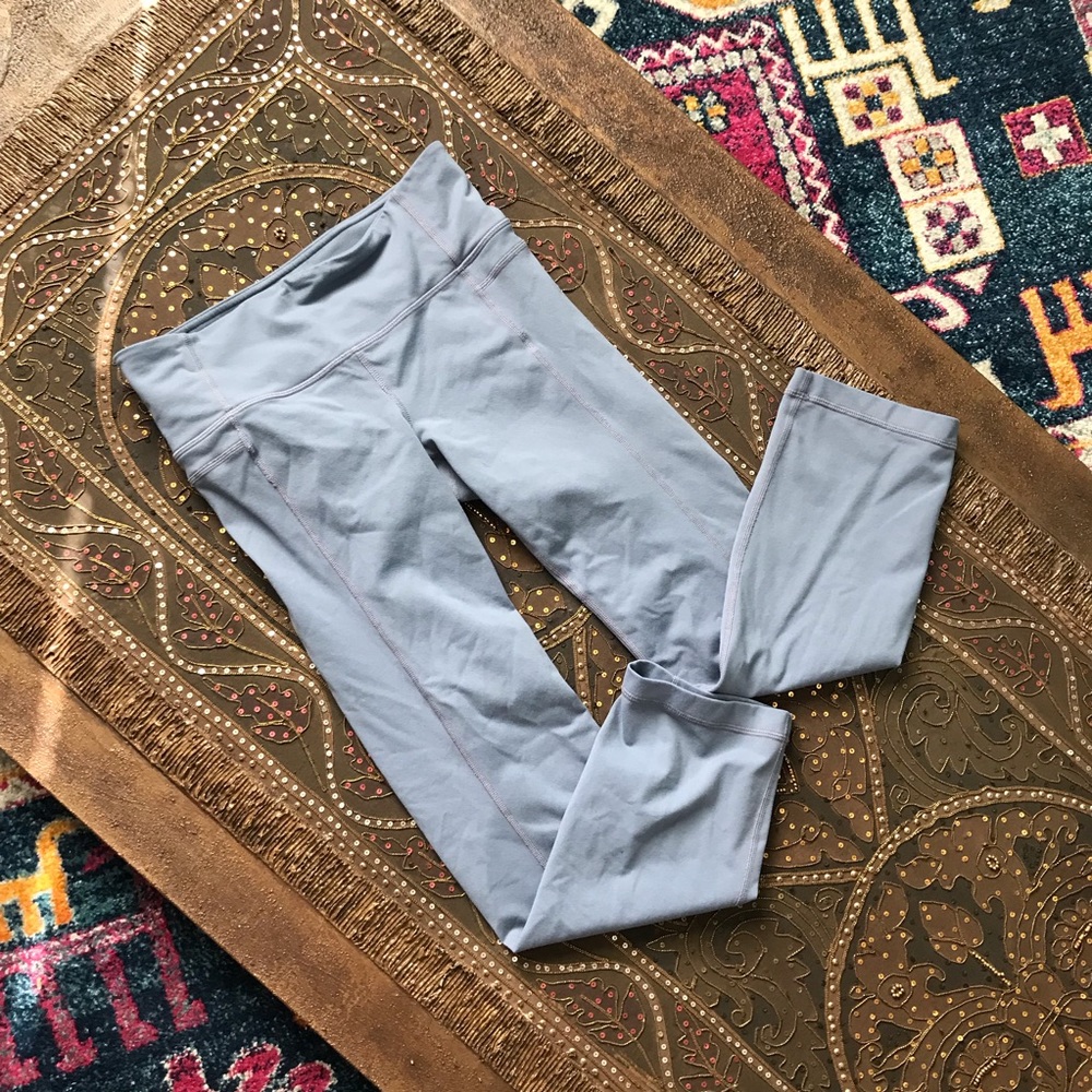 Athleta Straight Up Capri leggings in Granite Grey